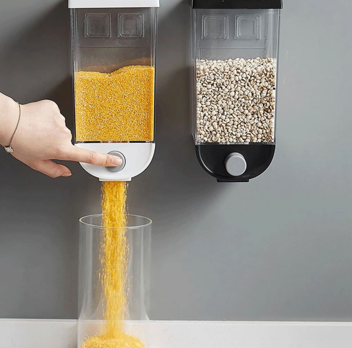 1Pc 1500ml Self-Adhesive Grain Dispenser